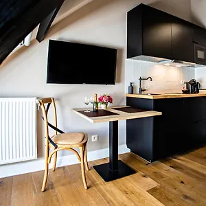 Apartment Luxury Suites Ambassador, Antwerpen